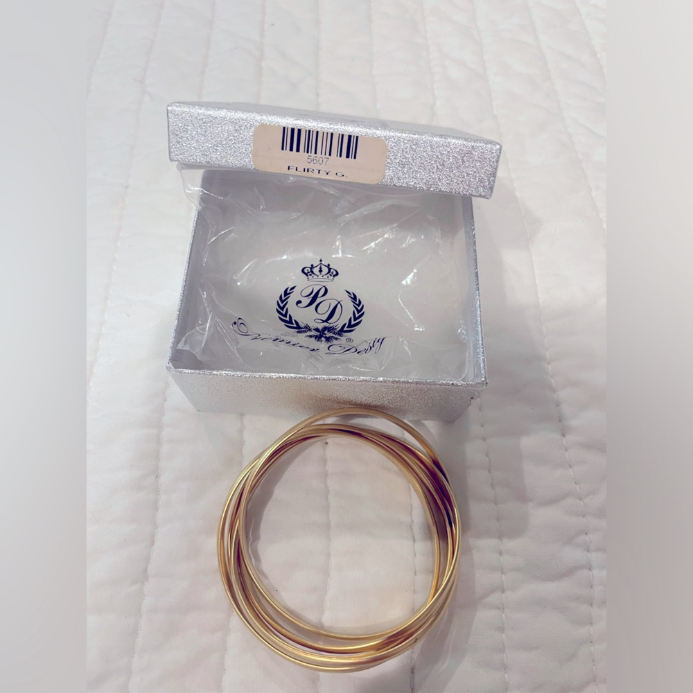 Premier Jewelry gold bangle bracelet new